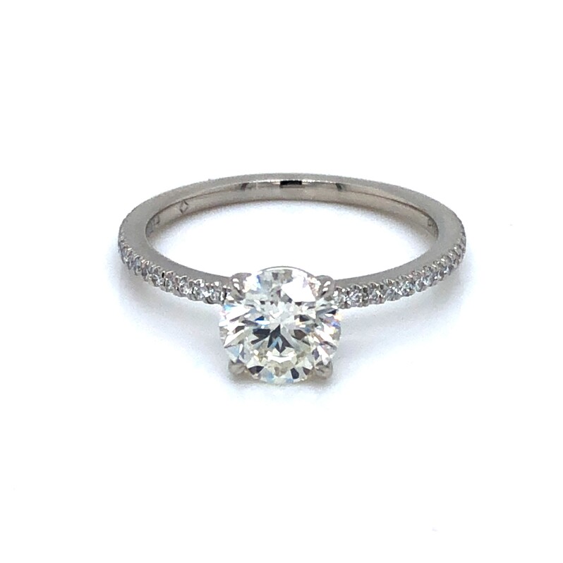 Lady s Platinum Engagement Ring With One 1.05Ct Round Brilliant J VS2 ForeverMark Diamond And 34=0.12Tw Round Brilliant G VS Diamonds