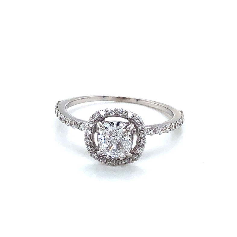 Lady s Engagement Ring With One 0.70Ct Cushion D VVS2 Diamond And 32= Round Brilliant G VS Diamonds
