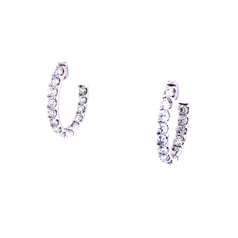 14 karat white gold Diamond Hoop earrings  oval shape . 3.00 Carat total weight  G color  SI clarity