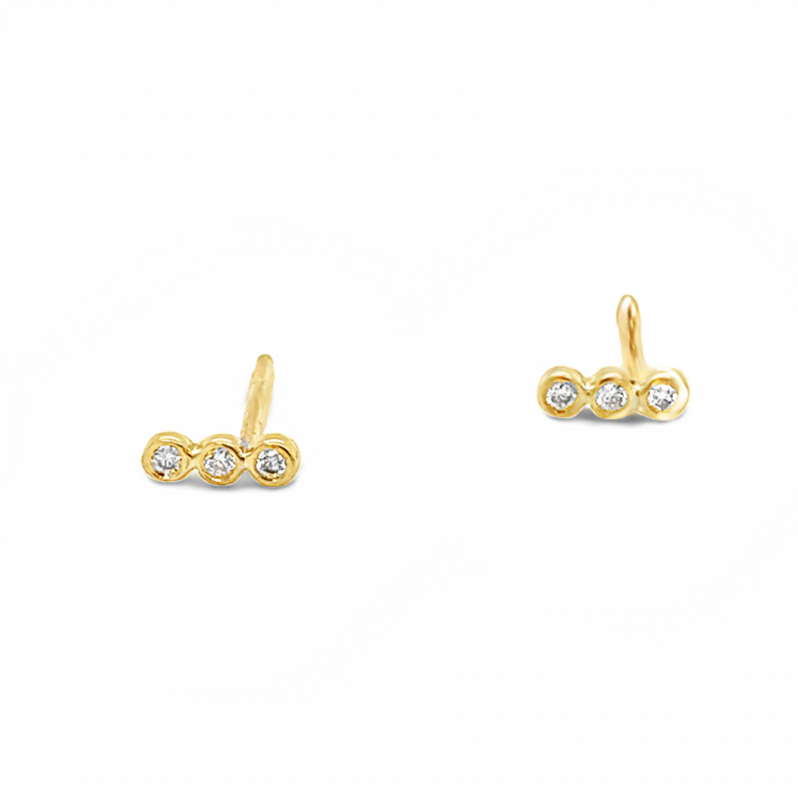 Yellow 14 Karat Tripple Diamond Stud Earrings With 6=0.06Tw Round Brilliant G Vs Diamonds