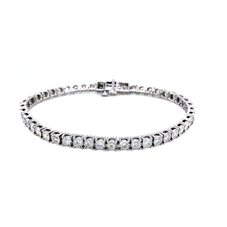 Lady s White 14 Karat Bracelet With 47=3.01Tw Round Brilliant G SI Diamonds