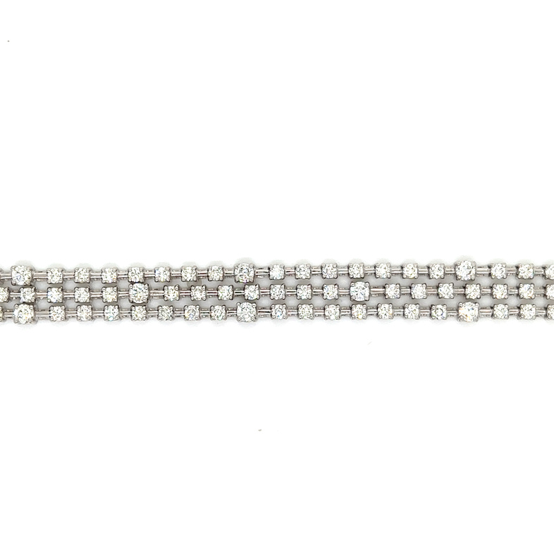 Lady s White 14 Karat Line Bracelet With 147=4.80Tw Round Brilliant G Vs Diamonds