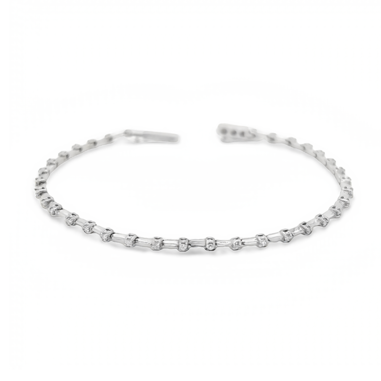 Lady s White 14 Karat Line Bracelet Length 7" With 38=0.59Tw Round Brilliant G VS Diamonds
