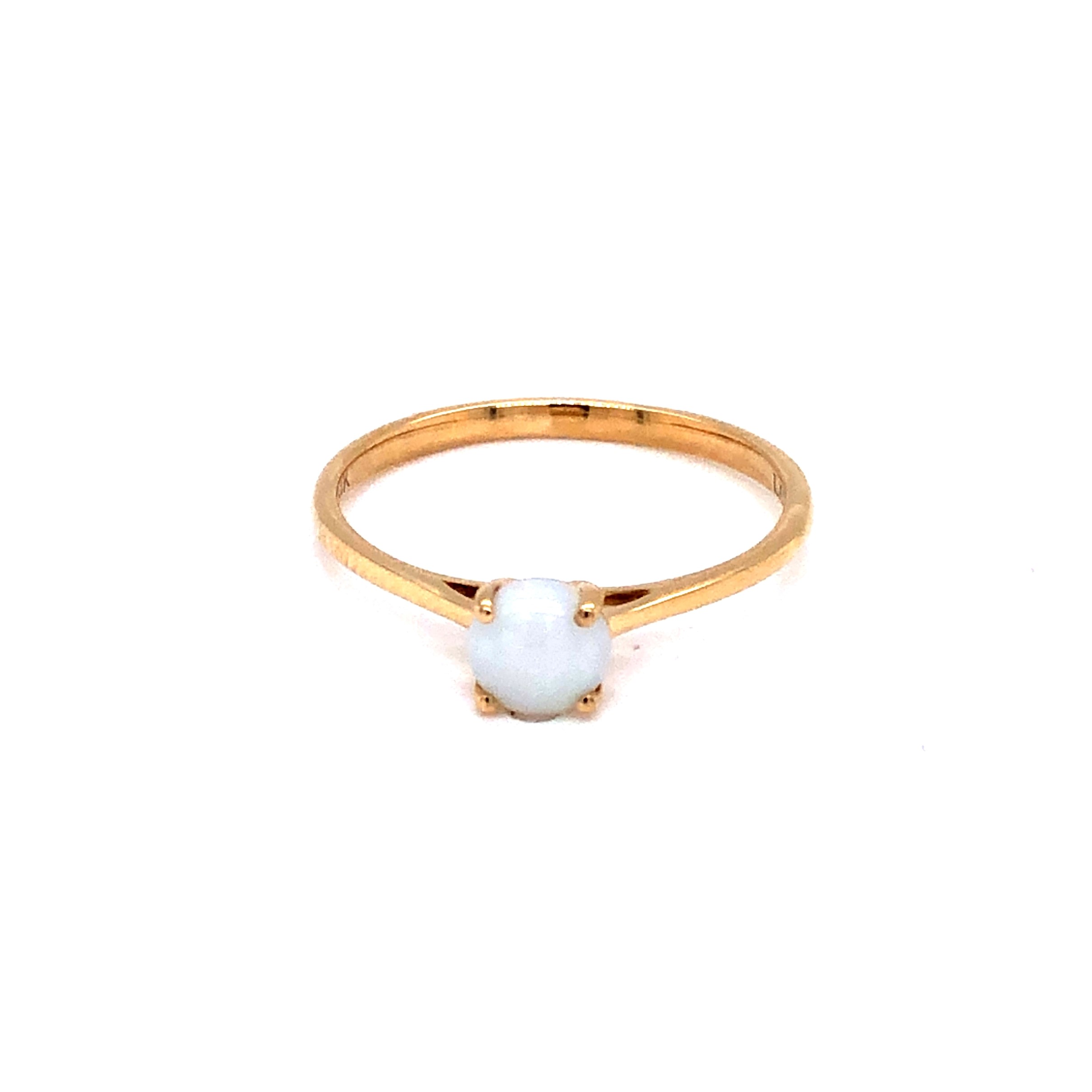 Lady s Yellow 14 Kara Ring With One 5.00MM  Round Cabochon Opal