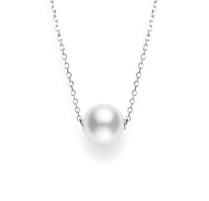Lady s White 18 Karat Strand Length 18 With One 10.00mm South Sea White Excellent Pearl