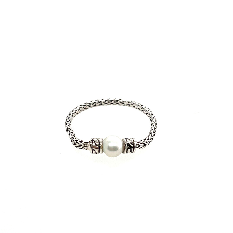 JOHN HARDY CLASSIC CHAIN SILVER RING WITH 4-4.5MM FRESHWATER CULTURED PEARL; SIZE 7