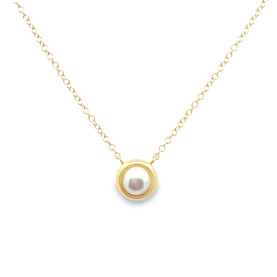DOMED BEZEL CULTURED PEARL NECKLACE; 14KY